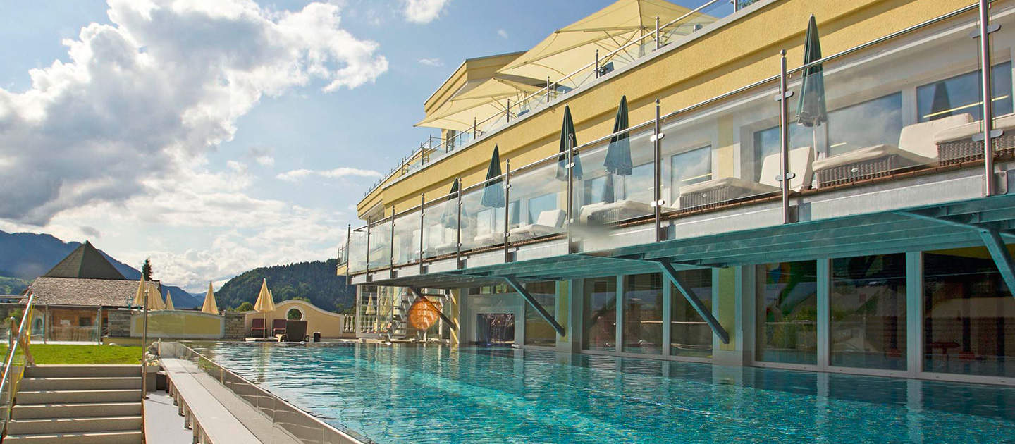 Dilly Resort****Superior Genießen Sie traumhafte Wellnesstage im beliebtesten Wellness-Resort Österreichs