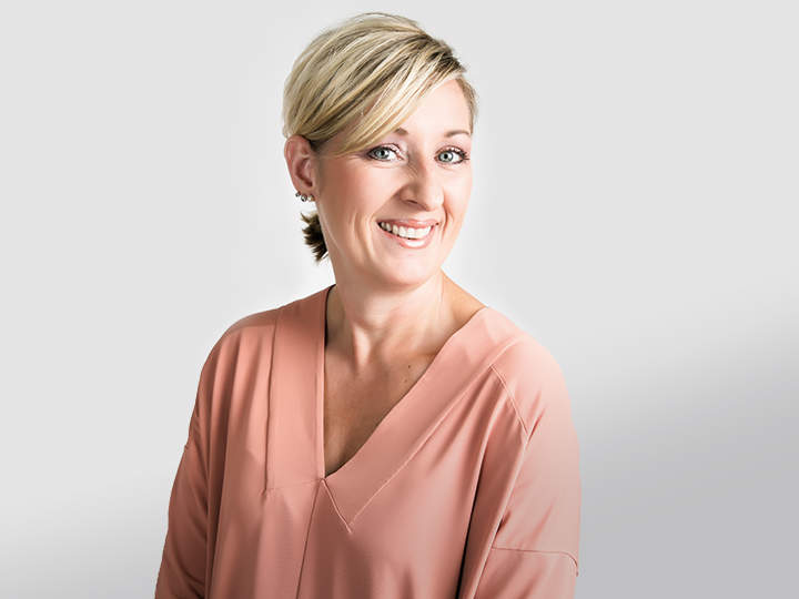 Sandra_720x540_2.jpg