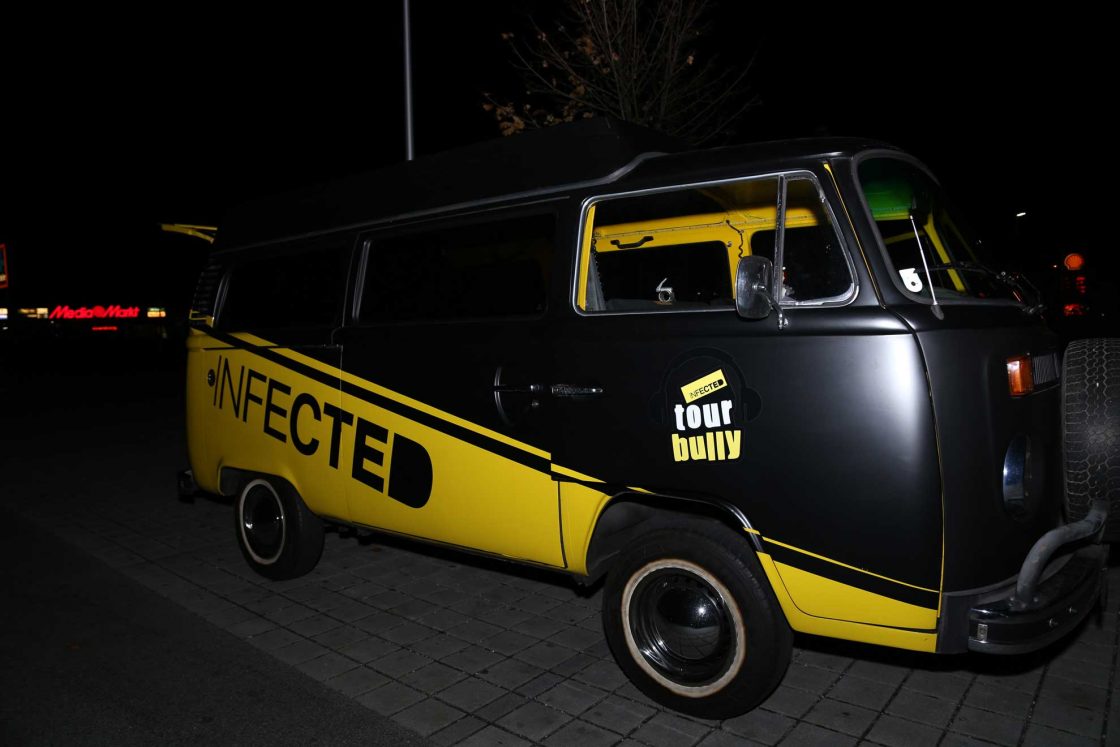 bully-taxi-2-web.jpg bully-taxi-2-web.jpg
