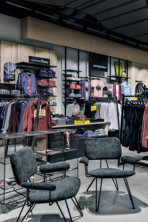 INFECTED_LINZ_STORE_08_c_LUPI_SPUMA