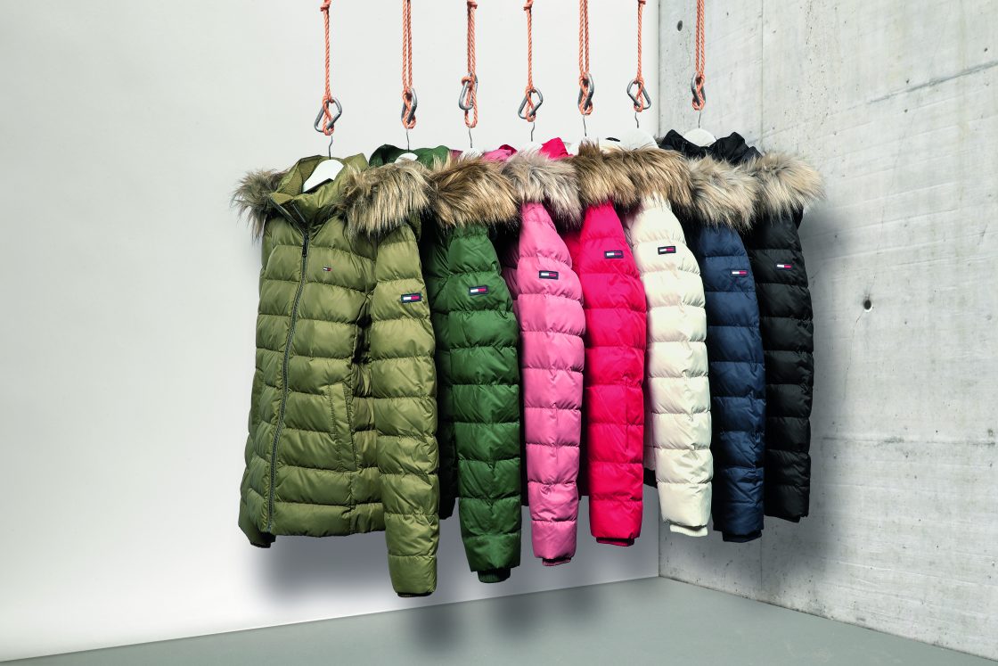 0203 Hilfiger Denim Daunenjacken von Hilfiger Denim mit modischem Kragenabschluß.