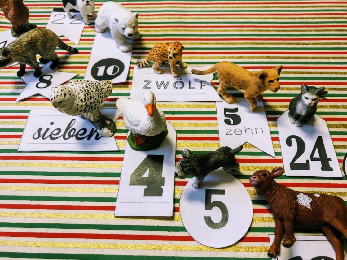 IMG_9098 Eine beliebte Idee für einen DIY Adventkalender für Kinder: Schleichtiere