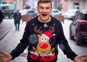 Happy_Man_Ugly_Christmas Sweter_ Stte Funn
