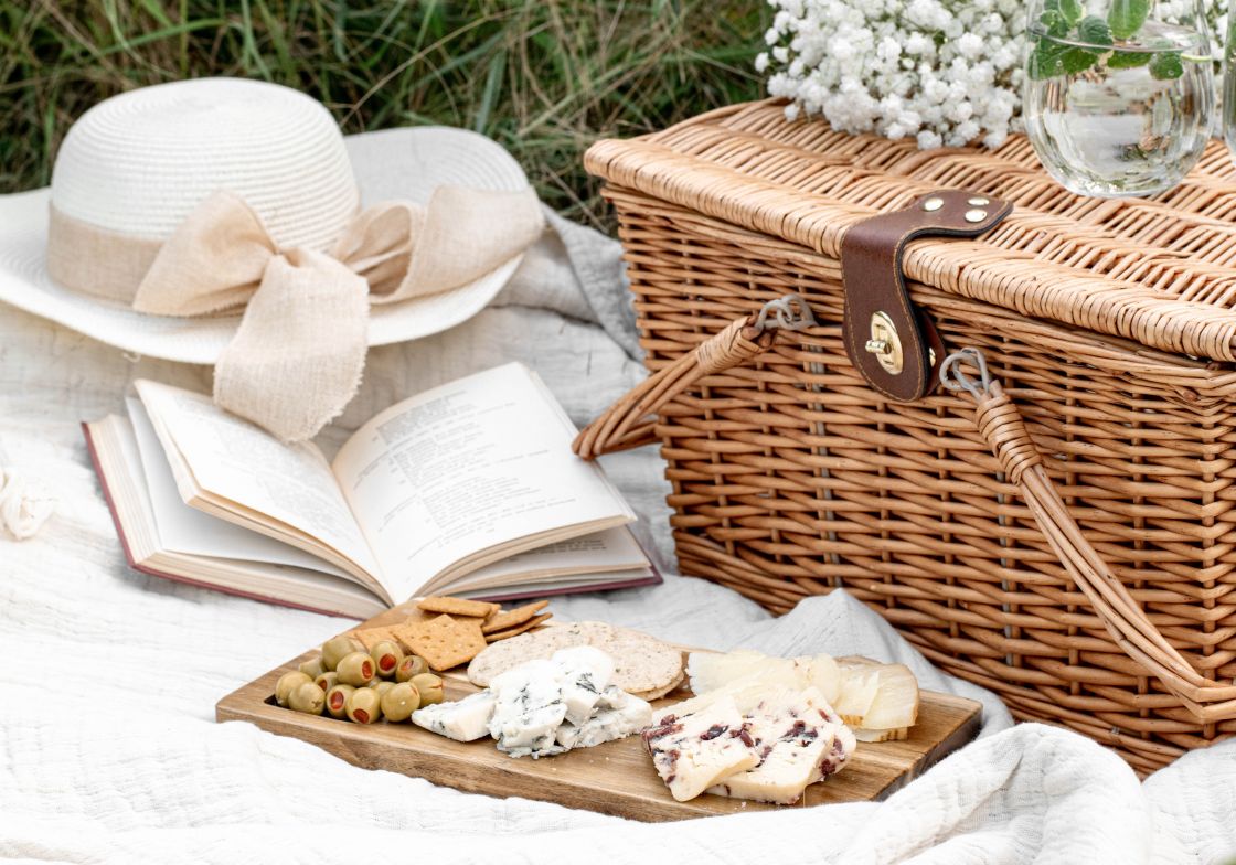 Mylady, Mylord: Let’s have Picnic! Mylady, Mylord: Let’s have Picnic!