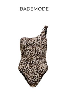 Damen-Sommeraccessoires-Bademode-470×720
