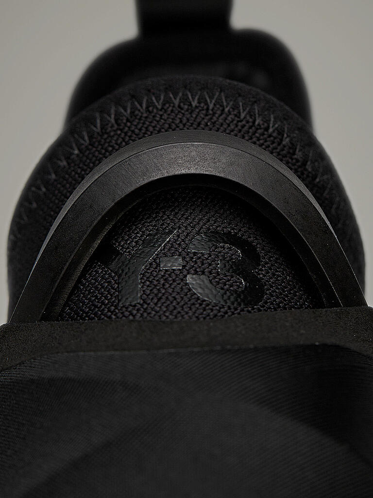 Y-3 | Sneaker ULTRABOOST 22 | schwarz